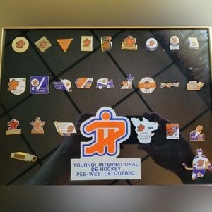 Quebec Pee Wee Hockey Tournament 26 Pin Collection Framed Vintage 1960 - 1990